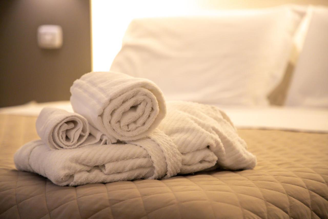 La Banchina Holiday Rooms Трани Екстериор снимка