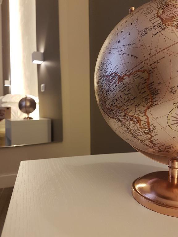 La Banchina Holiday Rooms Трани Екстериор снимка