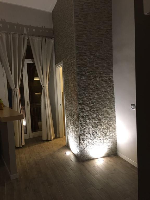 La Banchina Holiday Rooms Трани Екстериор снимка